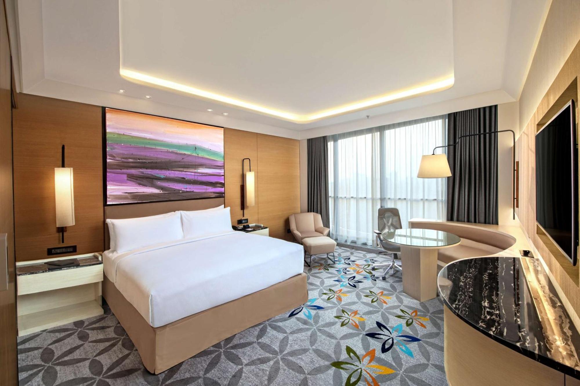 Doubletree By Hilton Ahmedabad Ξενοδοχείο Εξωτερικό φωτογραφία