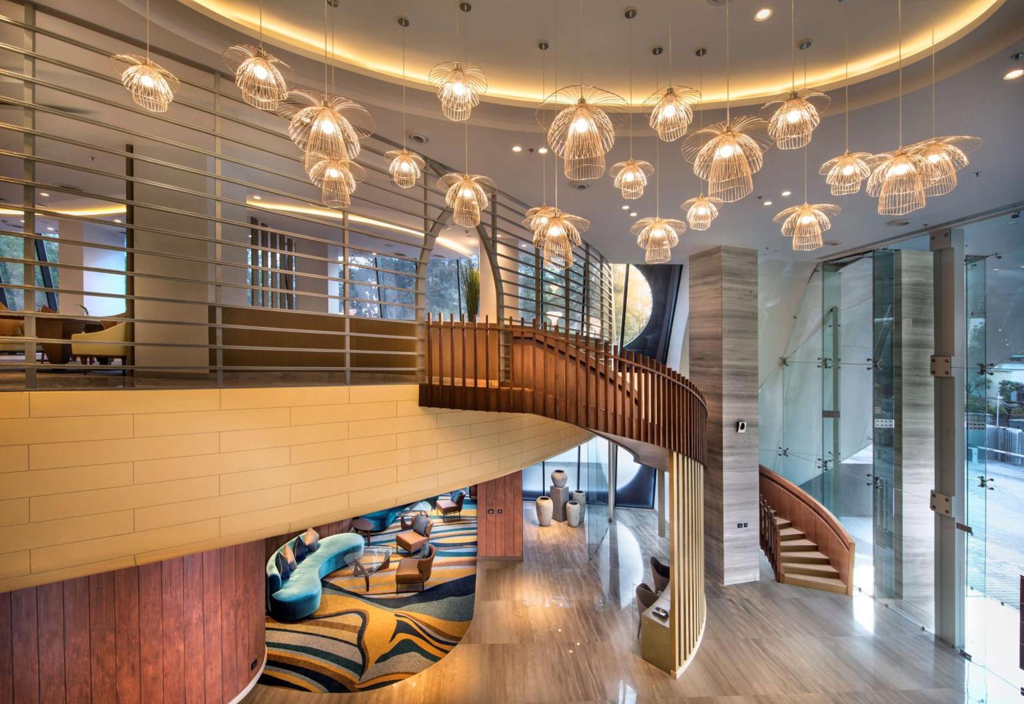 Doubletree By Hilton Ahmedabad Ξενοδοχείο Εξωτερικό φωτογραφία
